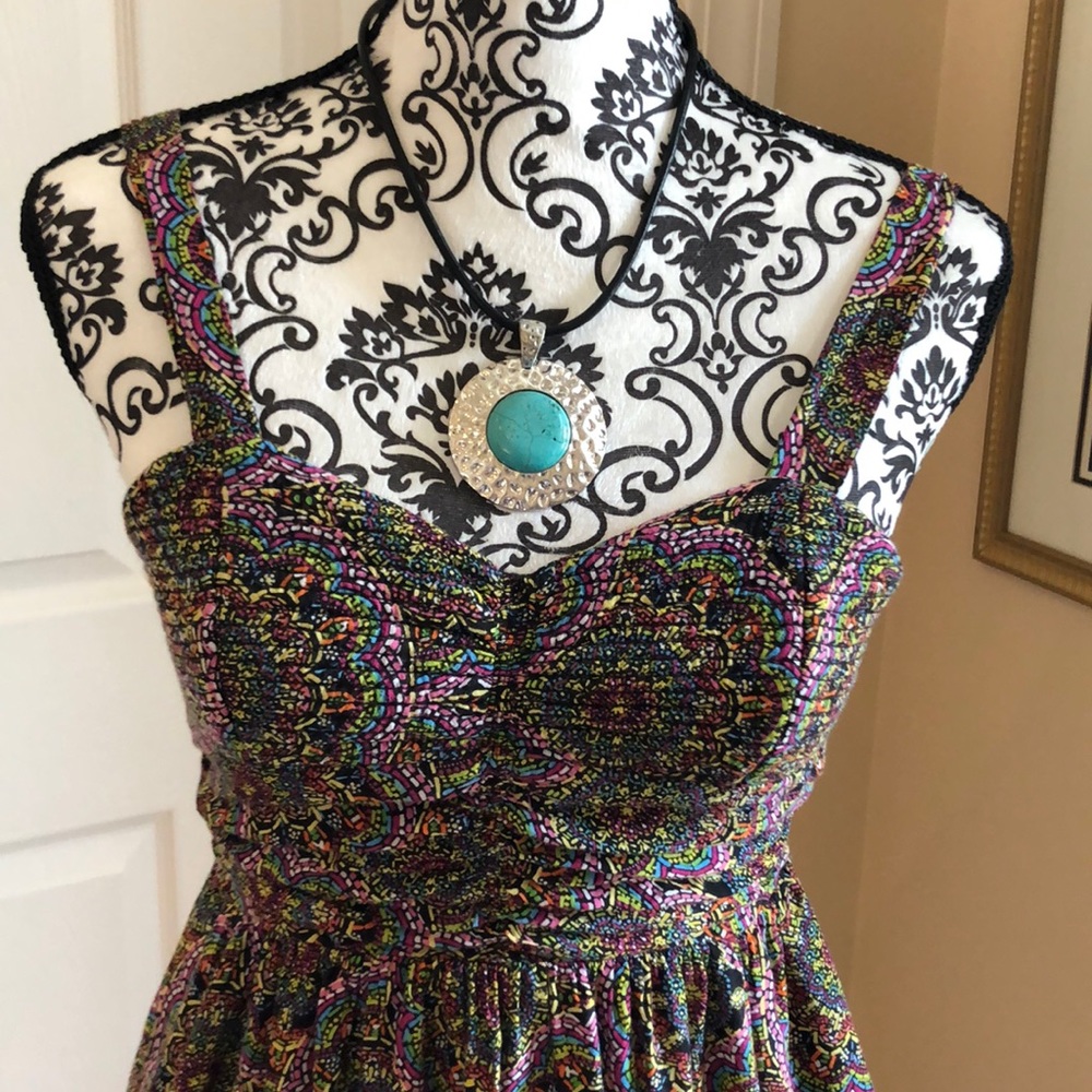 Wet Seal mosaic print tank